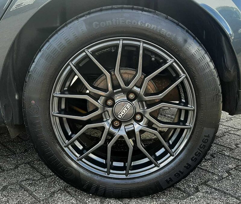 Renault Clio Limited 1.2 16V Klima 5-türig