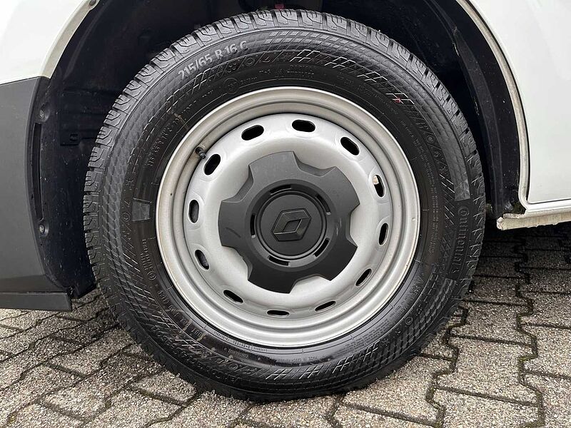 Renault Trafic L1H1 2,8t Komfort DCi 110 LED Büro uvm