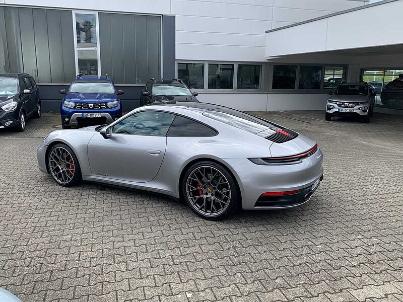 Porsche 992 911 Carrera S Bose SD PDCC PASM 4-Rad-Lenkung uvm